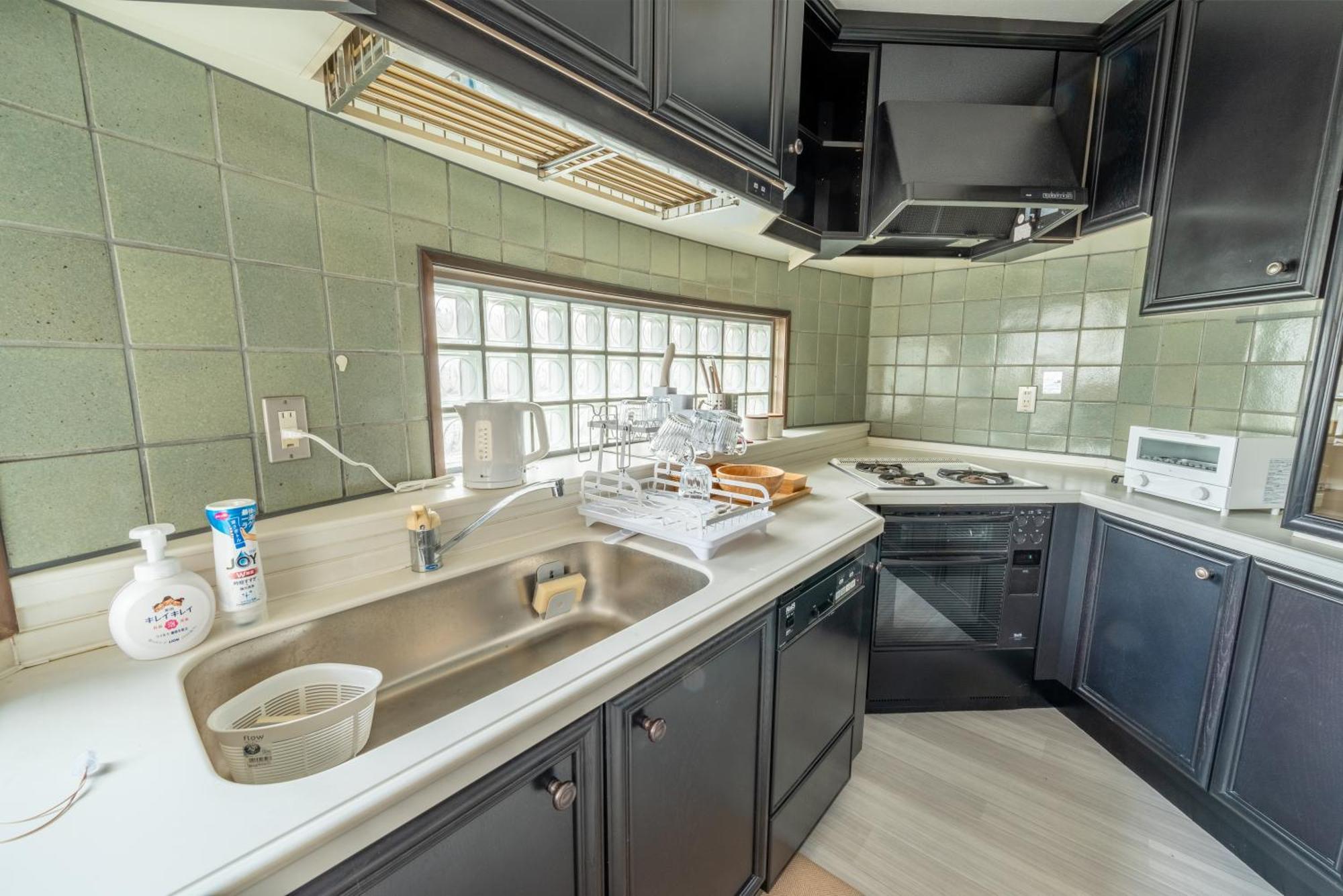 Sweet House 105 Square Meters Of Single Floor Space 15 Minutes On Foot To Shinsaibashi Dotonbori 30 Minutes To Usj 7 Minutes To Umeda Apartamento Osaka